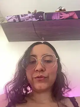 Snapshot of Kay_LustyWife chatting on 03-12-25, 02:12 Kay LustyWife online show from 03-12-25, 02:12