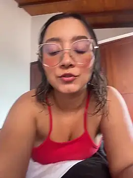 Snapshot of Kay_LustyWife chatting on 02-08-26, 04:43 Kay LustyWife online show from 02-08-26, 04:43