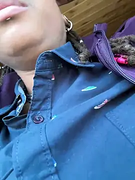 LoveInTransition online show from 03-23-25, 12:15