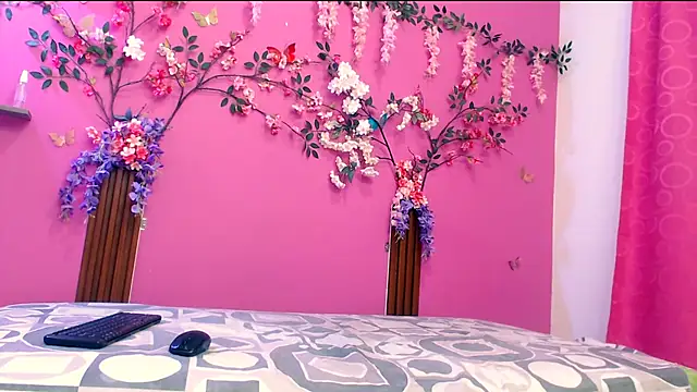 analdeepalejandra18 online show from 10-22-25, 06:51