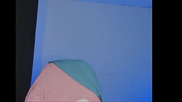 catalina Ada online show from 10-27-25, 01:42