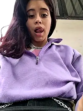 Alexandra 65 online show from 12-19-25, 09:22