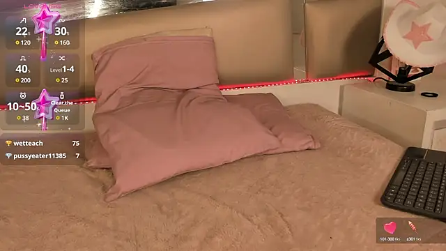 Snapshot of Mis__lola chatting on 12-04-24, 11:24 Mis lola online show from 12-04-24, 11:24