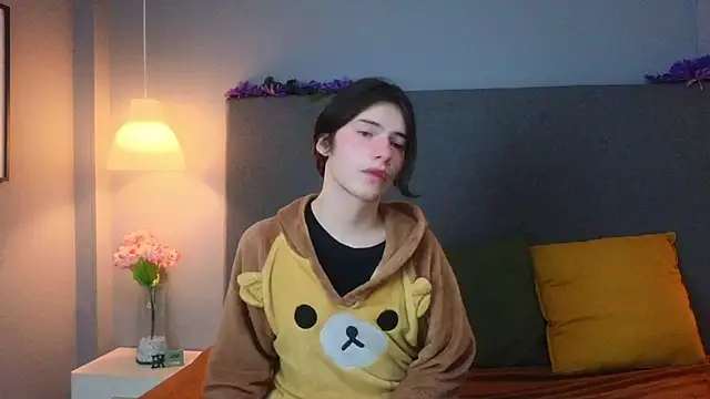 Angel shiny online show from 01-12-25, 12:44