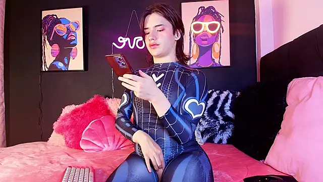 Angel shiny online show from 12-23-25, 12:41