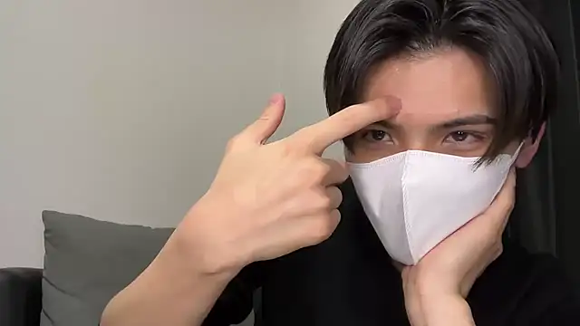 Snapshot of Lio_kun chatting on 01-28-25, 02:42 Lio kun online show from 01-28-25, 02:42