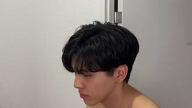 Snapshot of Lio_kun chatting on 09-20-25, 03:57 Lio kun online show from 09-20-25, 03:57