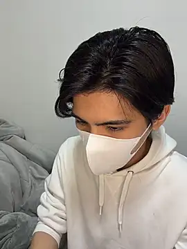 Lio kun online show from 03-24-26, 01:05