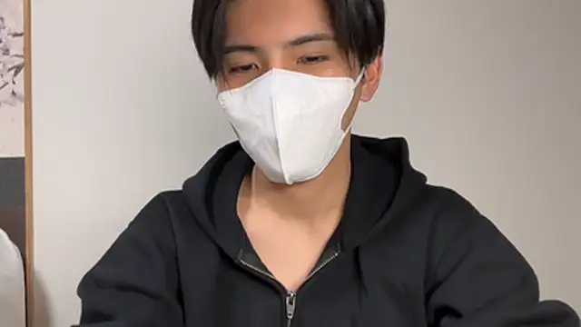 Snapshot of Lio_kun chatting on 05-09-26, 01:05 Lio kun online show from 05-09-26, 01:05