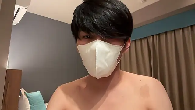 Snapshot of Lio_kun chatting on 05-11-26, 02:45 Lio kun online show from 05-11-26, 02:45