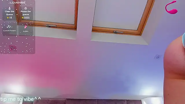 Mayzzie online show from 02-14-25, 03:33