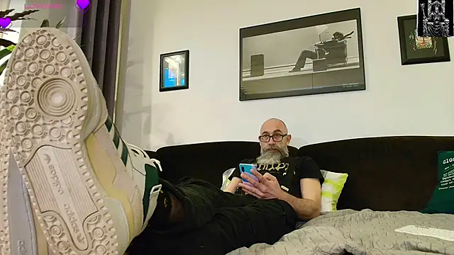 Kingsscepter online show from 02-23-25, 05:29