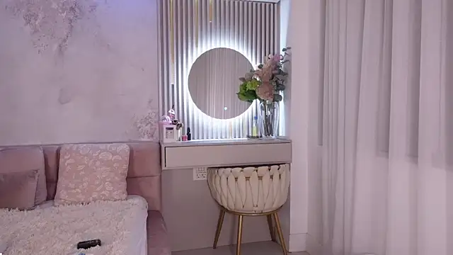 JullyBlair online show from 02-02-25, 05:42