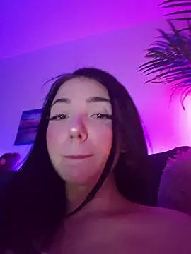 AveryWillow online show from 02-23-26, 03:15