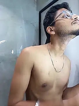 skinnyyyyyyyyy online show from 12-15-25, 05:01