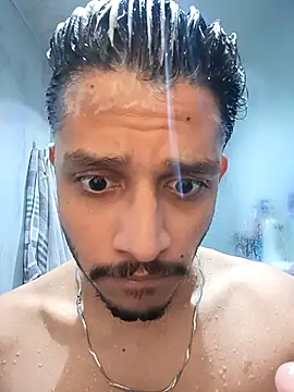 skinnyyyyyyyyy online show from 12-18-25, 04:51