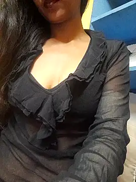 Snapshot of Sanjana-Mehar chatting on 02-04-25, 06:38 Sanjana-Mehar online show from 02-04-25, 06:38