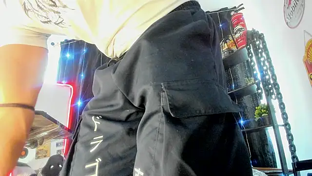 the beast master  online show from 12-22-25, 08:50