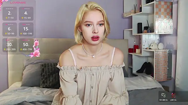 White Lioness online show from 11-30-25, 04:00