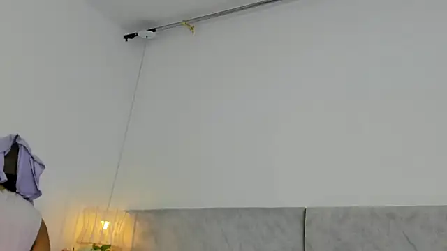 naomiii   online show from 12-19-25, 11:39