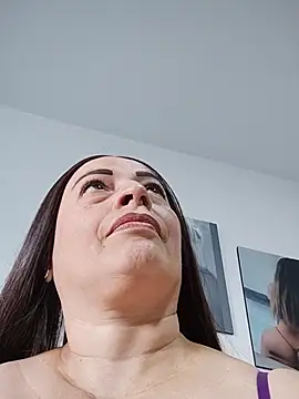  Prinscarlet  online show from 12-13-25, 10:04