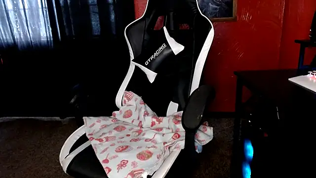 daddy girl88 online show from 05-27-26, 05:43