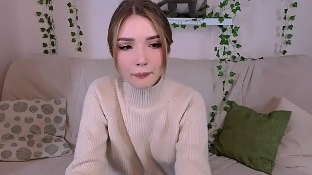 Snapshot of EmmaKeam chatting on 10-02-25, 05:25 EmmaKeam online show from 10-02-25, 05:25