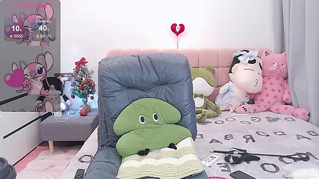 Xiaomi-Angela online show from 01-05-25, 11:15