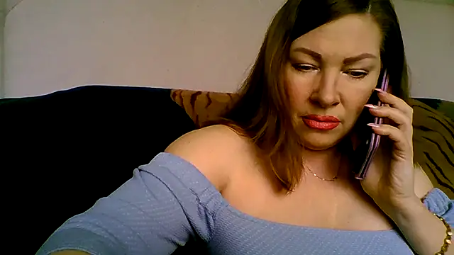 Snapshot of maritanna chatting on 05-06-26, 05:03 maritanna online show from 05-06-26, 05:03