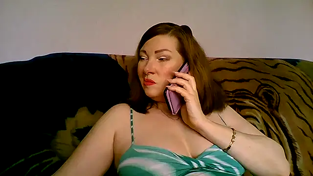 Snapshot of maritanna chatting on 05-15-26, 05:03 maritanna online show from 05-15-26, 05:03