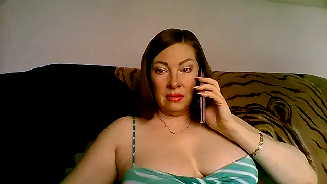 Snapshot of maritanna chatting on 06-01-26, 04:47 maritanna online show from 06-01-26, 04:47
