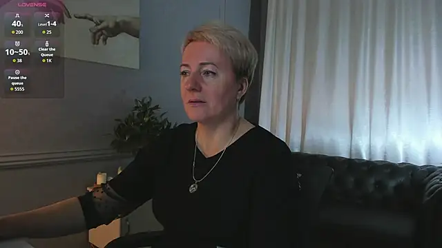 Snapshot of Nika_Smit chatting on 10-04-25, 05:16 Nika Smit online show from 10-04-25, 05:16