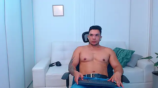 estebandelouis online show from 03-05-25, 11:16