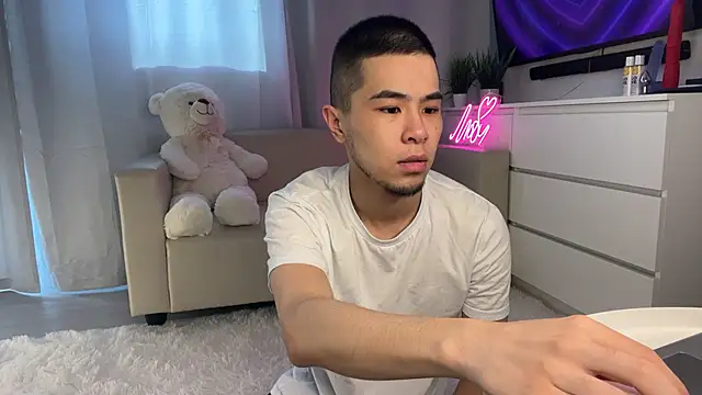 Dylan mercy online show from 03-15-25, 09:19