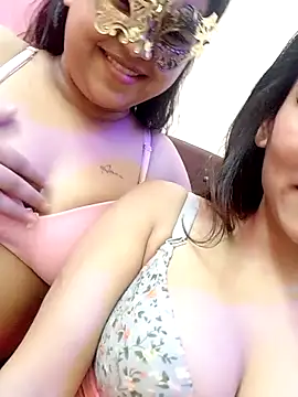 Lusty Queen69 online show from 03-17-25, 07:26