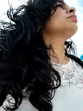 NATHALIA-28  online show from 02-08-25, 02:16