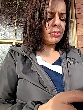 NATHALIA-28  online show from 09-12-25, 12:16