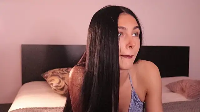 IvyKaelani online show from 10-23-25, 08:46