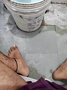 Snapshot of Varun1799 chatting on 03-17-25, 06:29 Varun1799 online show from 03-17-25, 06:29