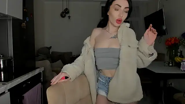 Snapshot of NancyLovee_ chatting on 04-18-26, 09:37 NancyLovee online show from 04-18-26, 09:37