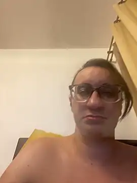 gloria7v05 online show from 03-10-26, 02:16