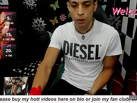 MikeRose94 online show from 10-11-25, 04:05