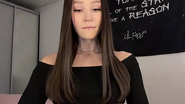 ur molly online show from 04-02-26, 01:47