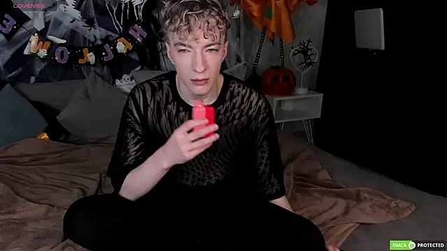 TrevorBenson online show from 11-01-25, 06:15