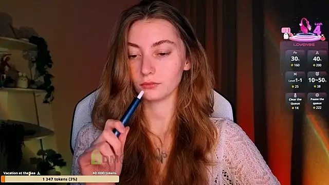 lady curls online show from 04-12-26, 09:09