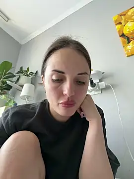 Snapshot of AmiLavs chatting on 05-09-26, 11:48 AmiLavs online show from 05-09-26, 11:48