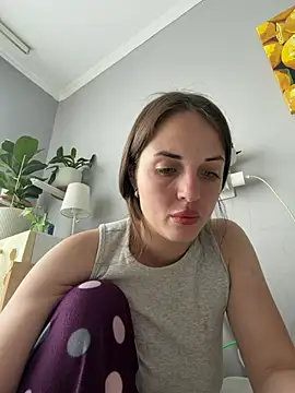 Snapshot of AmiLavs chatting on 05-15-26, 10:44 AmiLavs online show from 05-15-26, 10:44