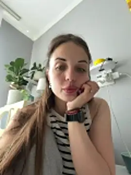 Snapshot of AmiLavs chatting on 05-21-26, 08:32 AmiLavs online show from 05-21-26, 08:32