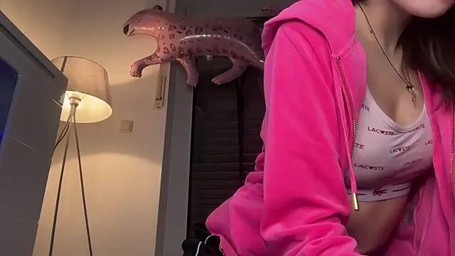 EmilyWi  online show from 01-10-26, 10:58