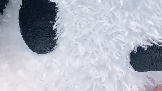 Snapshot of chloe-01 chatting on 03-13-25, 04:05 chloe-01 online show from 03-13-25, 04:05